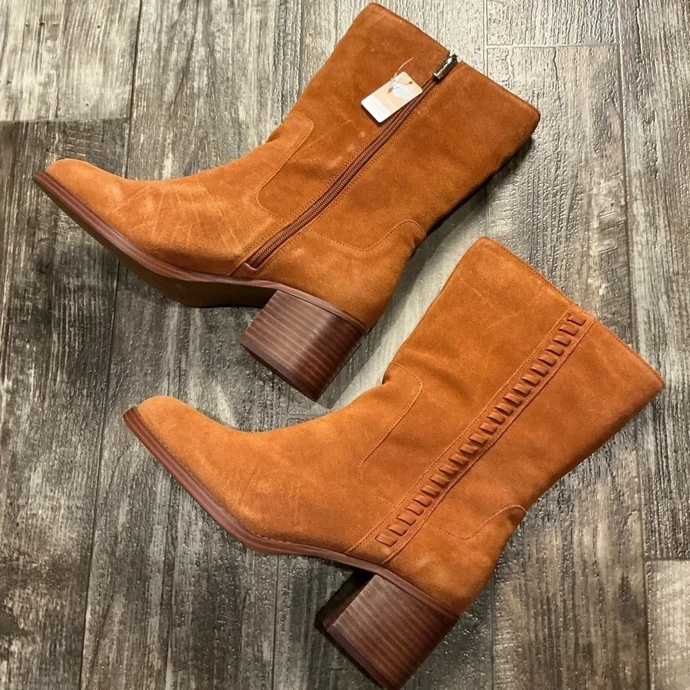 Vince Camuto Brown Winter Boots Size 11 Wide